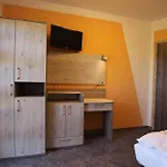 Resident Rene Oda ve Kahvaltı