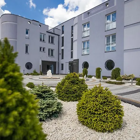 Resident Rene Bed & Breakfast 4*