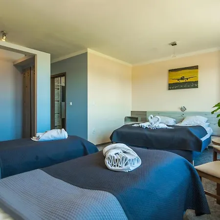 فندق مبيت وإفطار Resident Rene 4*