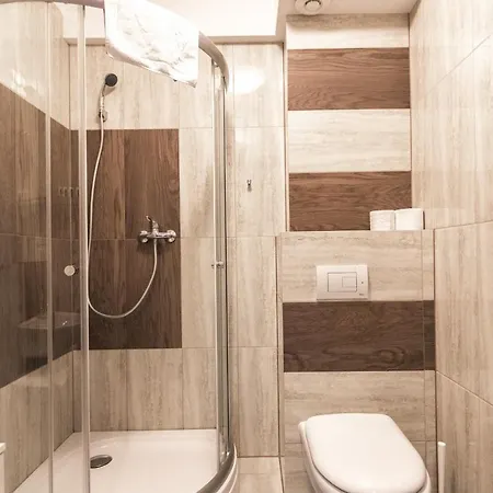 فندق مبيت وإفطار Resident Rene أوستكا