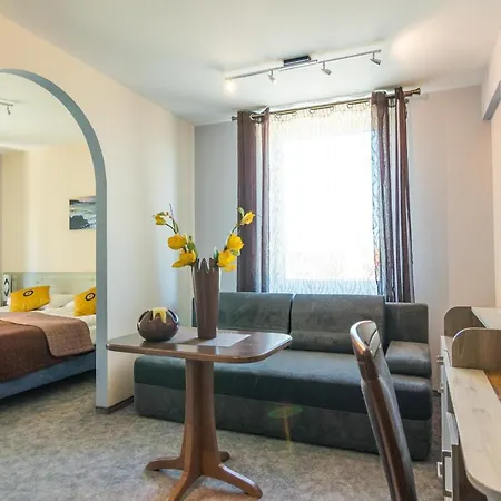 Resident Rene فندق مبيت وإفطار