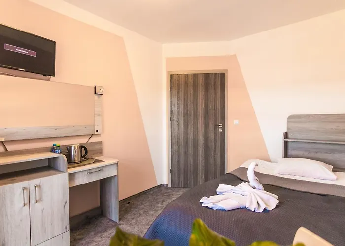 Resident Rene Couette-café