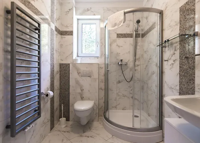 Oda ve Kahvaltı Resident Rene Ustka