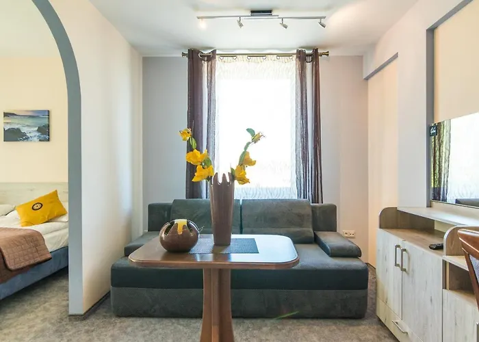 Resident Rene Oda ve Kahvaltı 4*