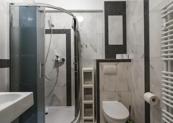 Resident Rene Oda ve Kahvaltı 4*