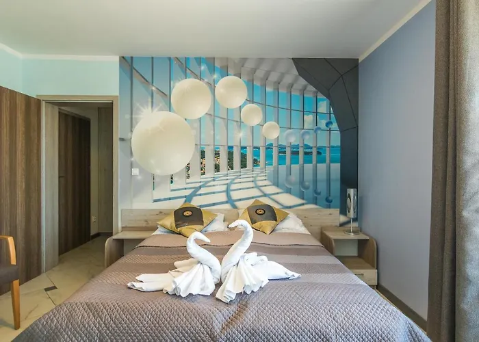 Couette-café Resident Rene 4*