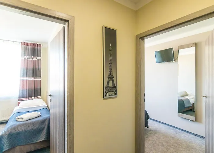 Resident Rene Oda ve Kahvaltı